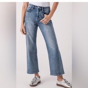 Risen Wren High Rise Barrel Jeans size 29 /9 medium blue